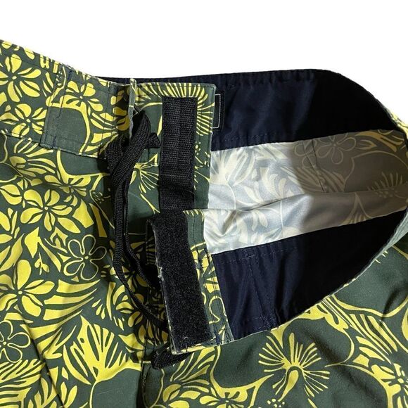 Quiksilver Silver Edition Tropical Board shorts Swimwear - Picture 7 of 8